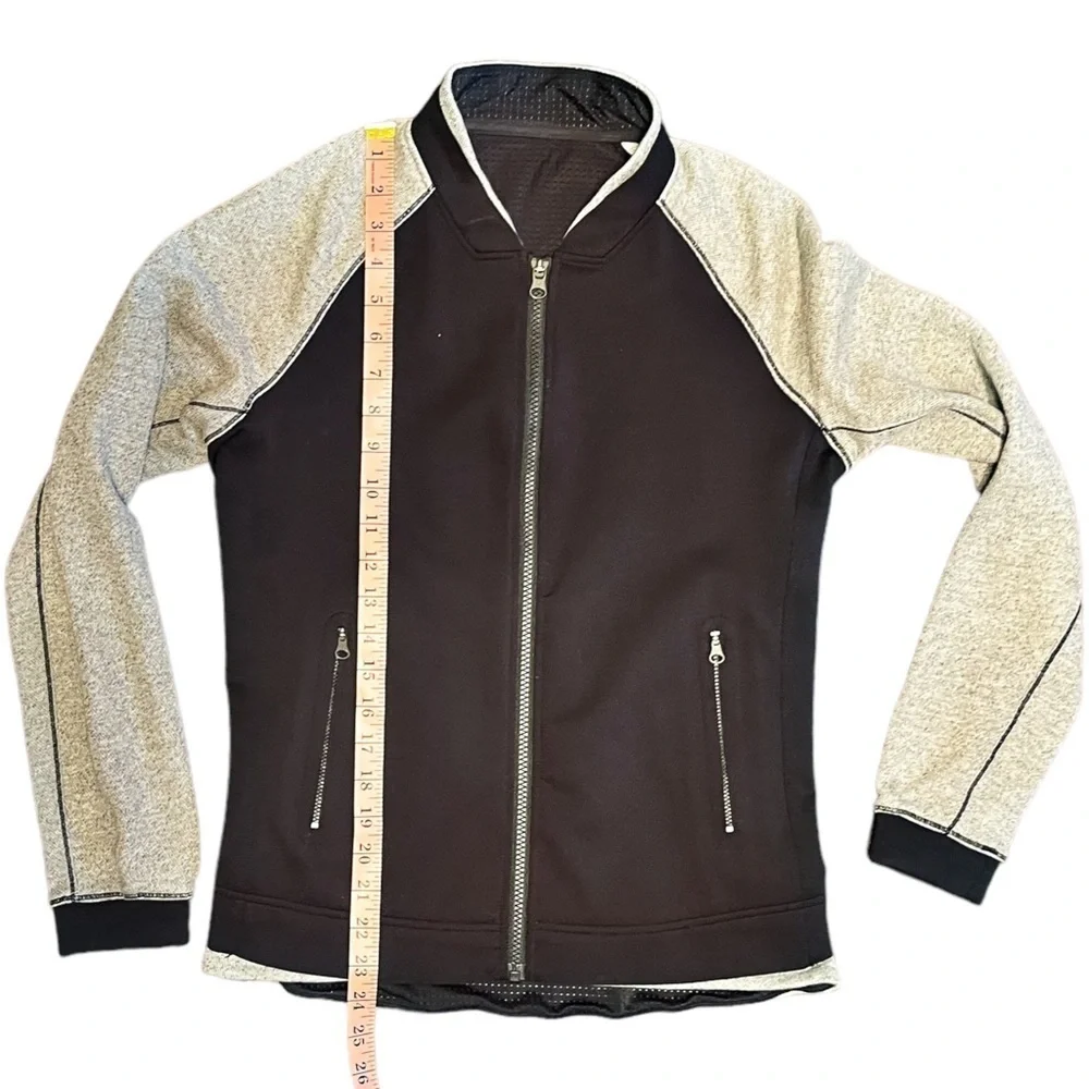 Lululemon Var-City Bomber Jacket Heathered Black Active Lightweight‎ Size 4